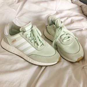 Adidas Iniki I-5923 mint green in good condition!